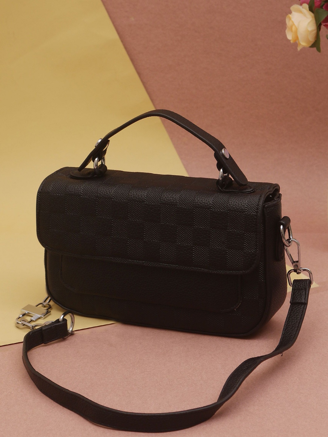 

TREASO CLOSET Dixie Sling Bag, Black
