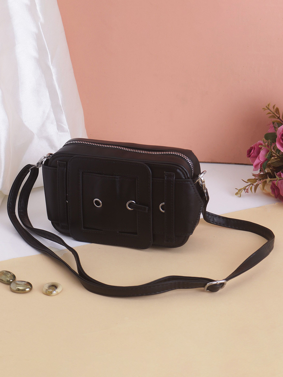 

TREASO CLOSET Euphoria Sling Bag, Black