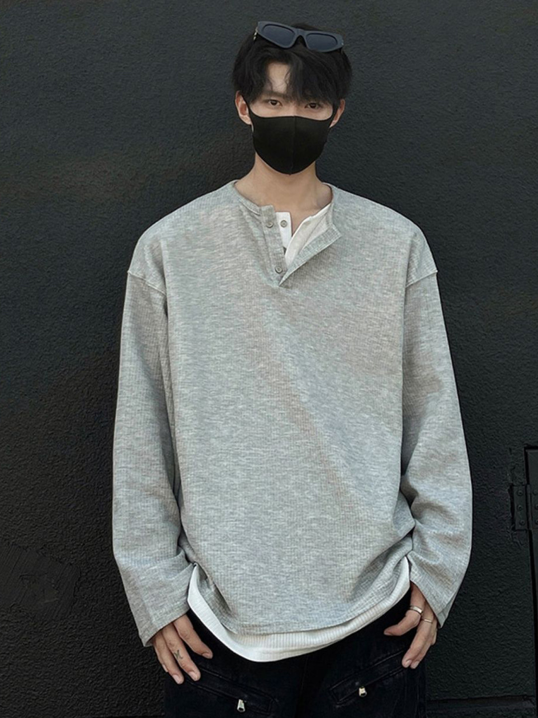 

StyleCast Men Solid Henley Neck Oversized T-shirt, Grey