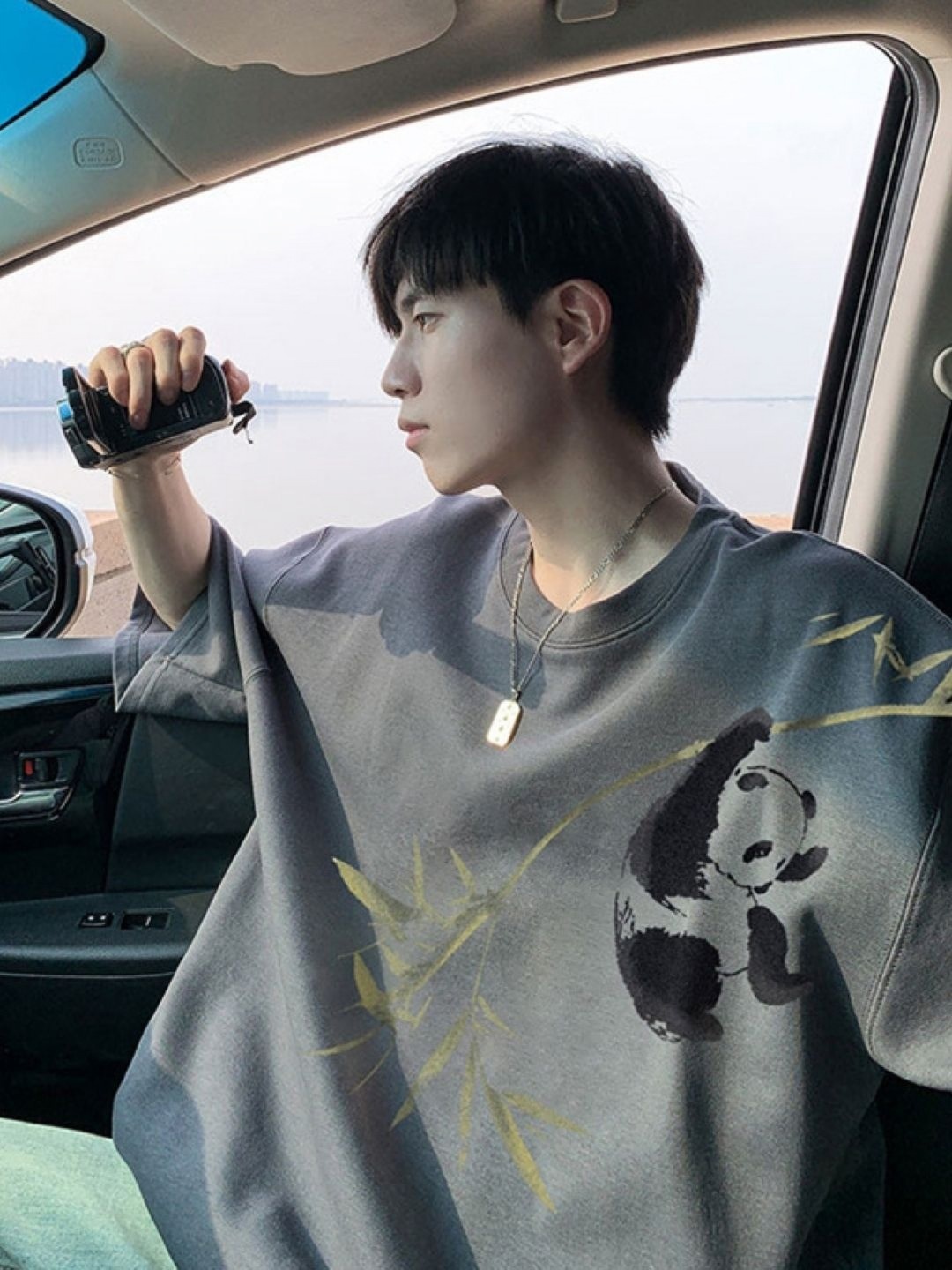 

StyleCast Men Graphic Printed Round Neck Cotton Oversized T-shirt, Grey