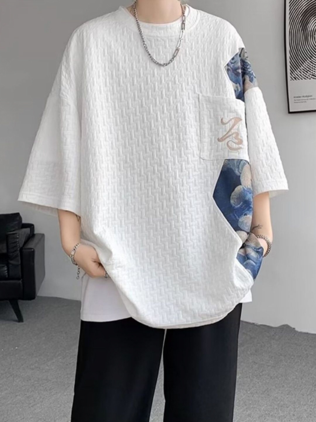

StyleCast Men Graphic Printed Round Neck Relaxed Fit T-shirt, White