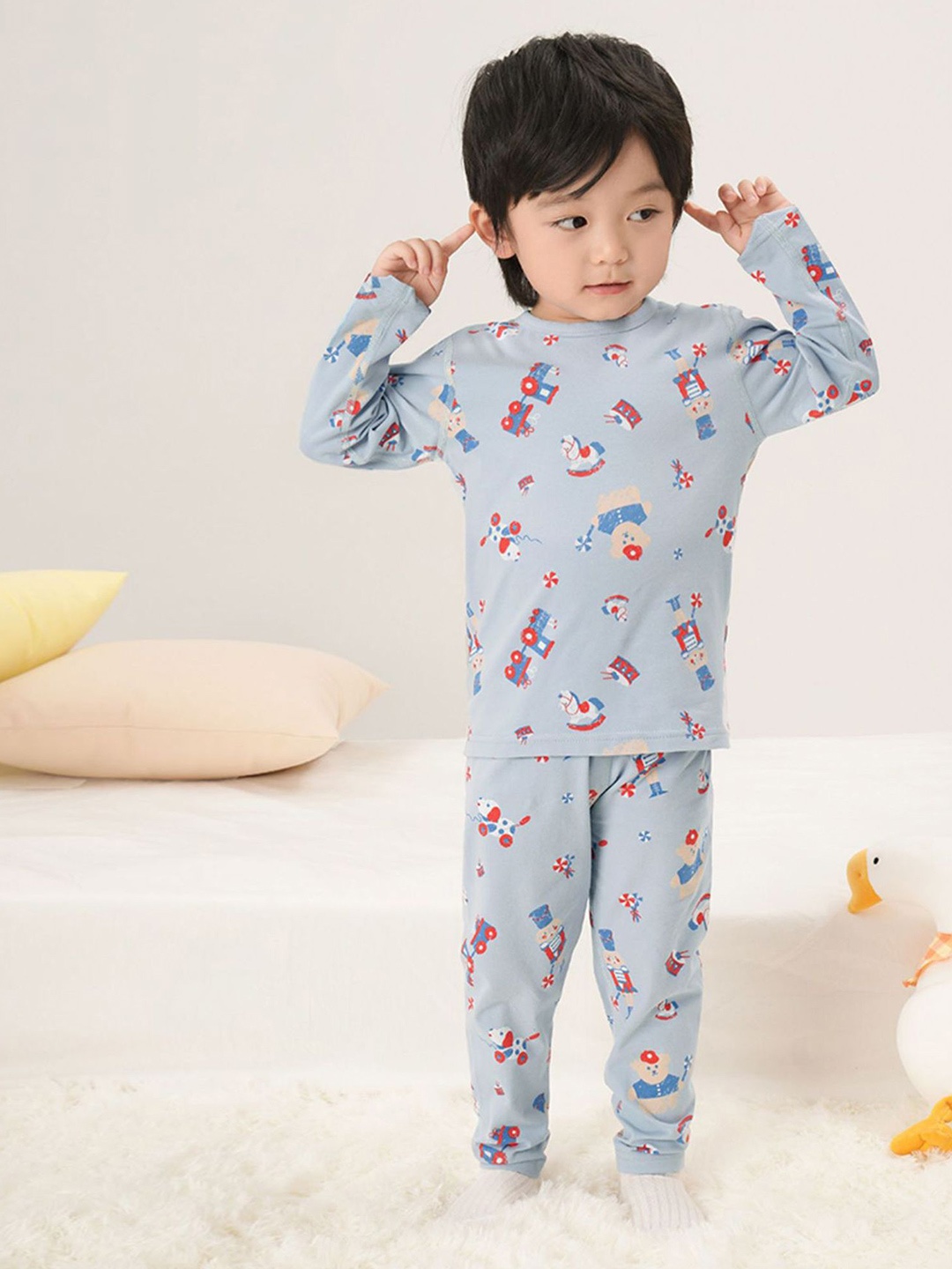 

LULU & SKY Boys Graphic Printed Night suit, Blue