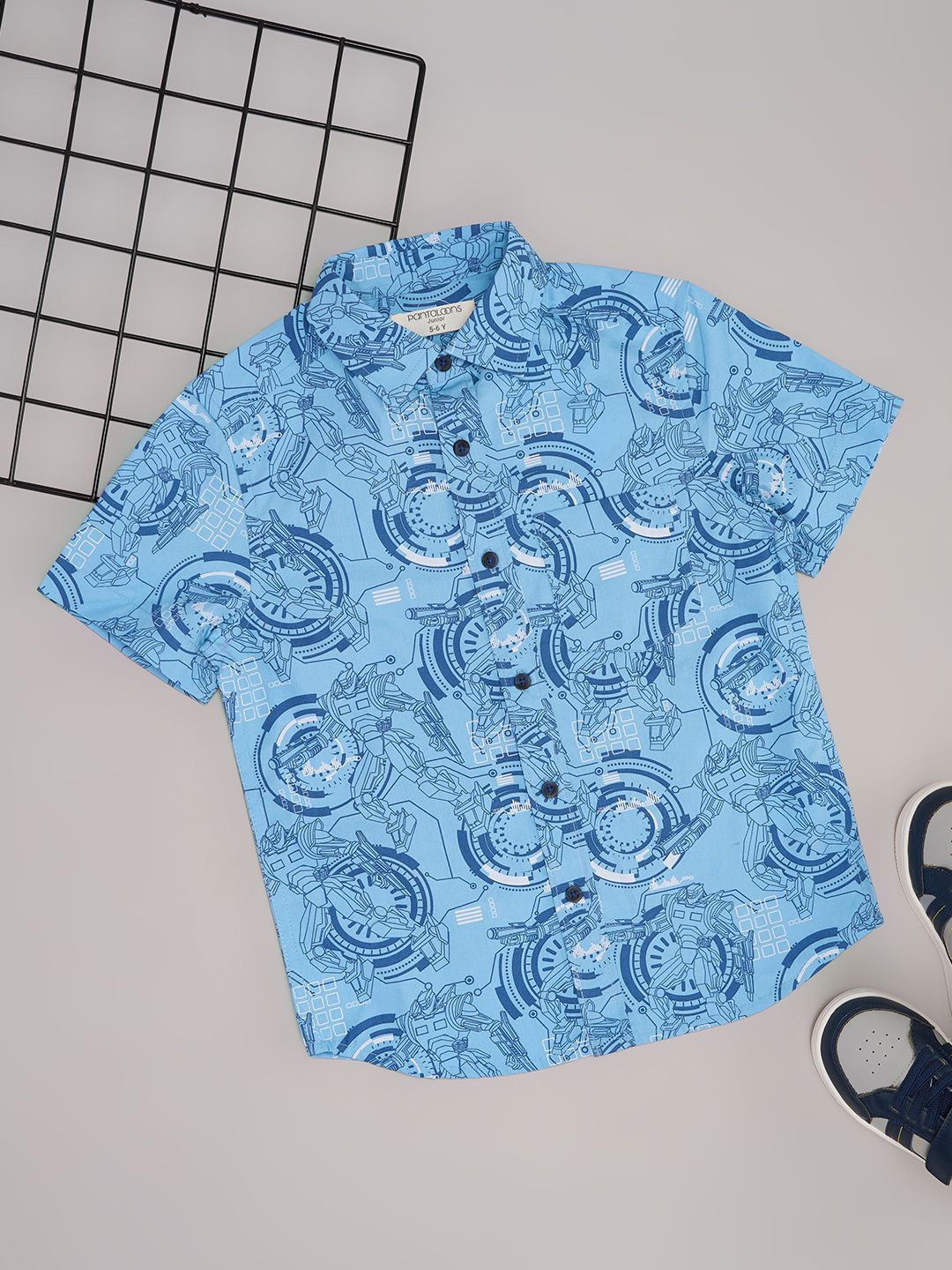

Pantaloons Junior Boys Spread Collar Graphic Printed Cotton Casual Shirt, Teal