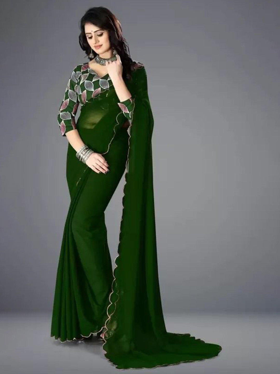 

SANJANA SILK Sequinned Pure Georgette Saree, Green