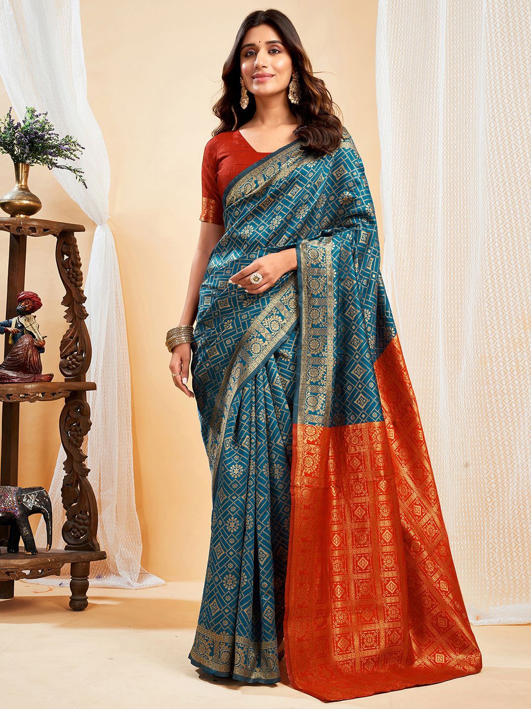 

KALINI Woven Design Zari Banarasi Saree, Blue