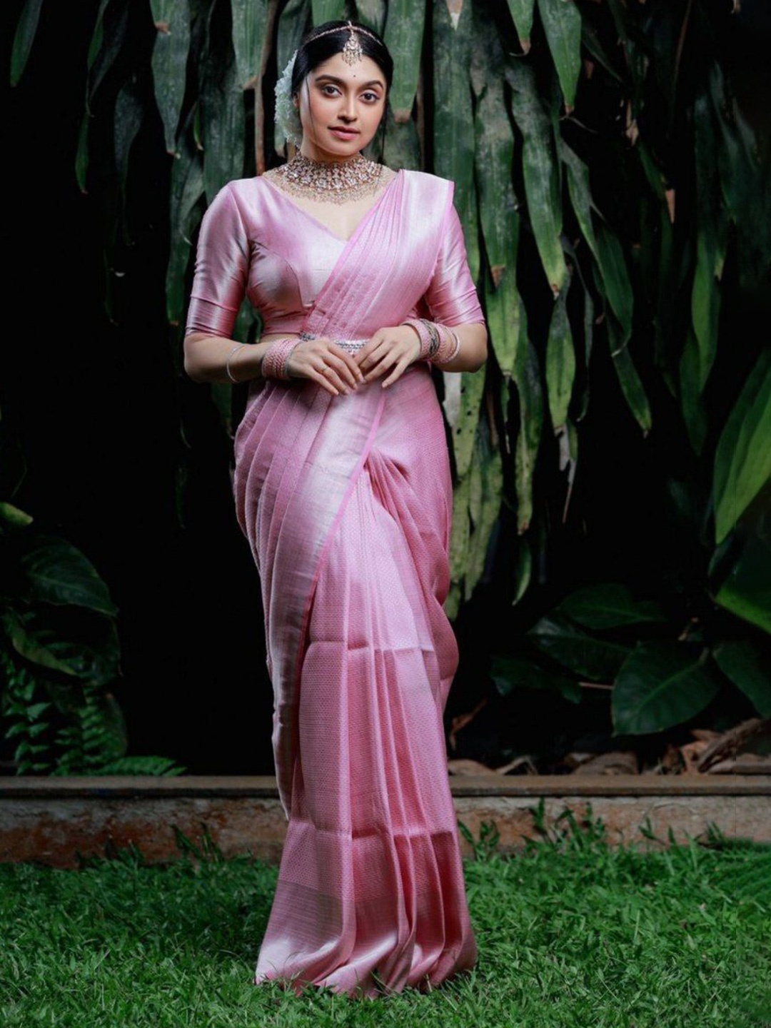 

Fashion Ritmo Woven Design Zari Pure Silk Saree, Pink