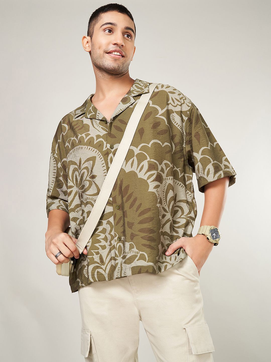 

Urban Ranger by pantaloons Men Relaxed Fit Cuban Collar Floral Printed Casual Shirt, Olive