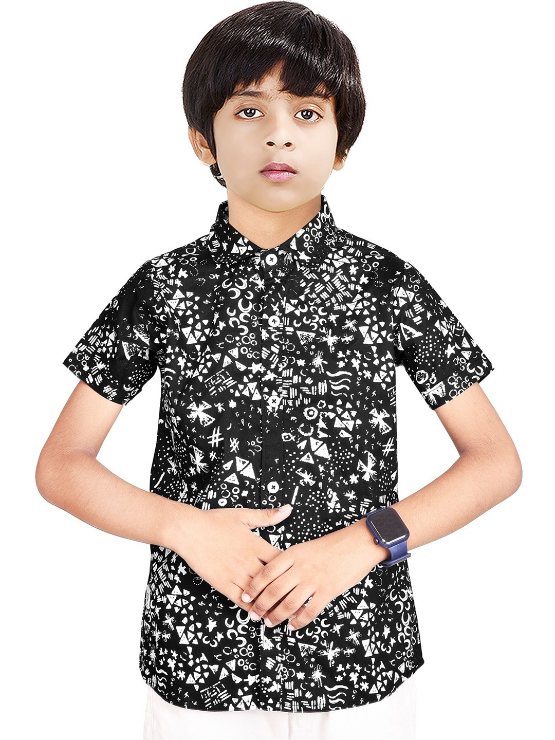 

MADE IN THE SHADE Boys Spread Collar Geometric Printed Cotton Casual Shirt, Black