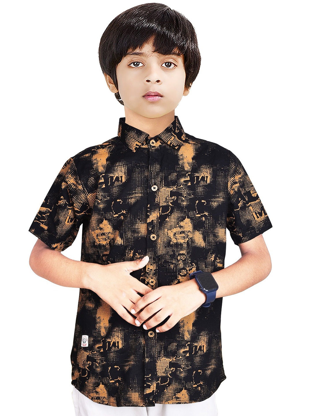 

MADE IN THE SHADE Boys Spread Collar Abstract Printed Cotton Casual Shirt, Black