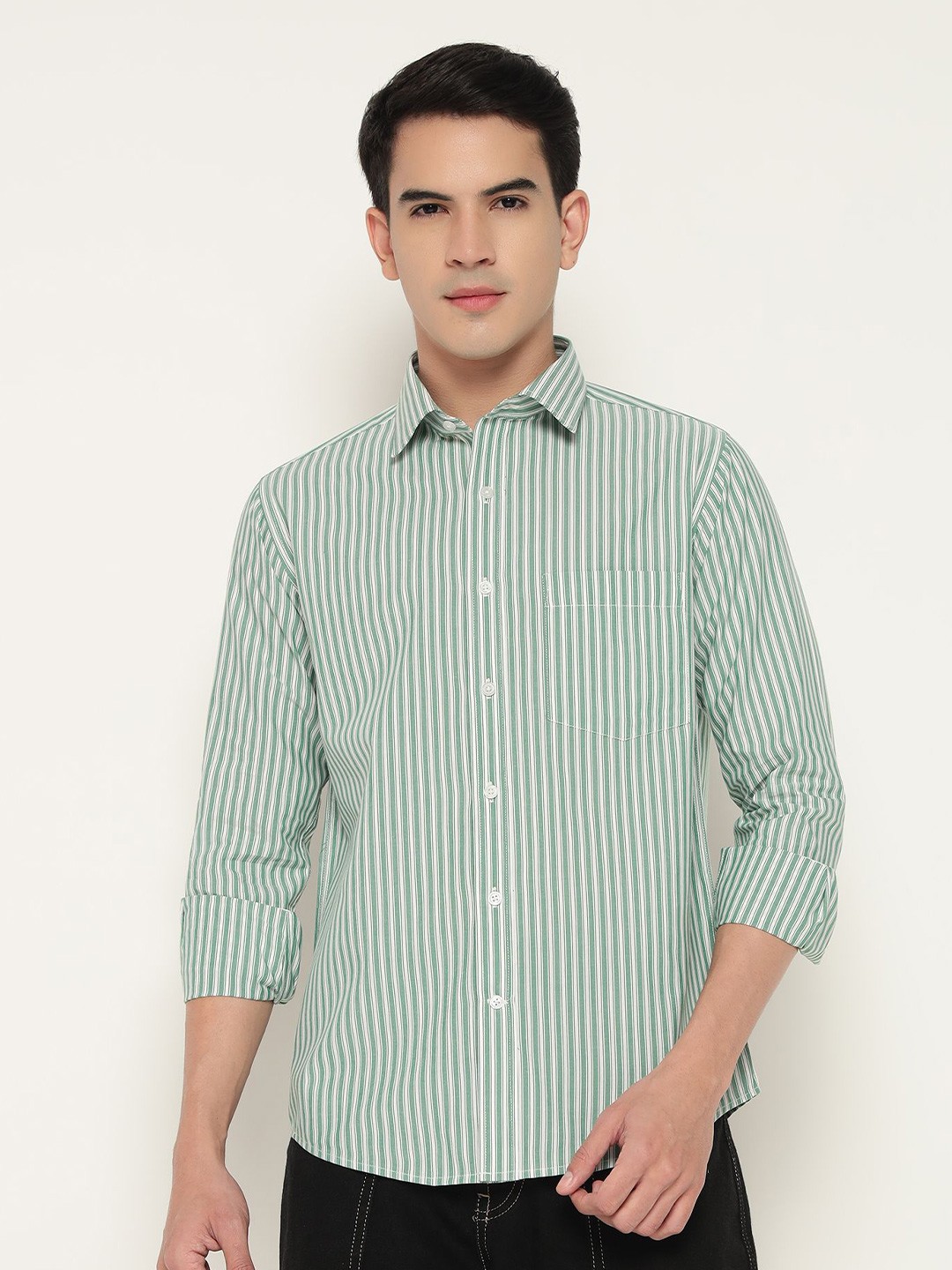 

PRIME PORTER Men Slim Fit Spread Collar Vertical Striped Cotton Casual Shirt, Green