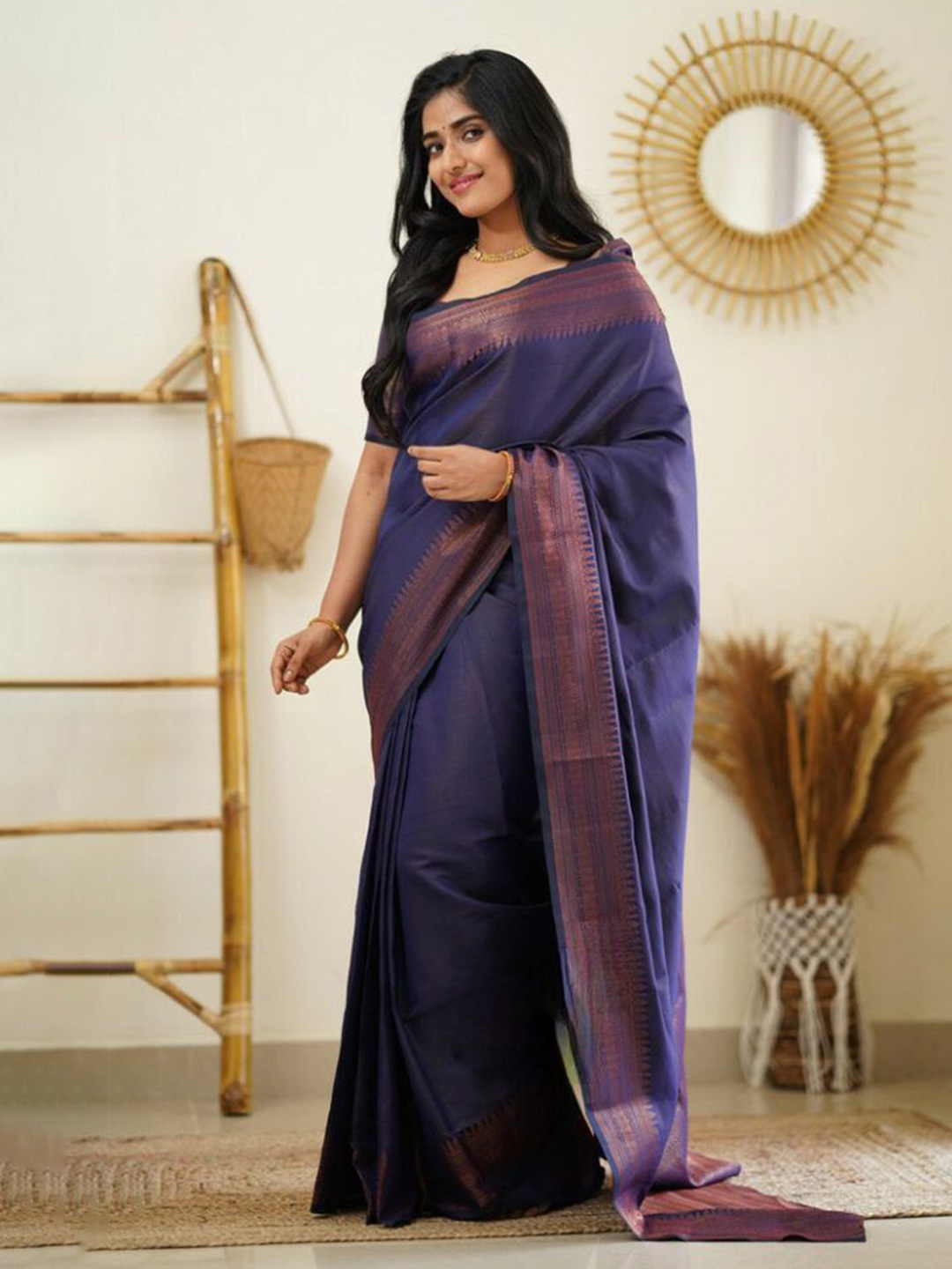 

Fashion Ritmo Zari Pure Silk Saree, Navy blue
