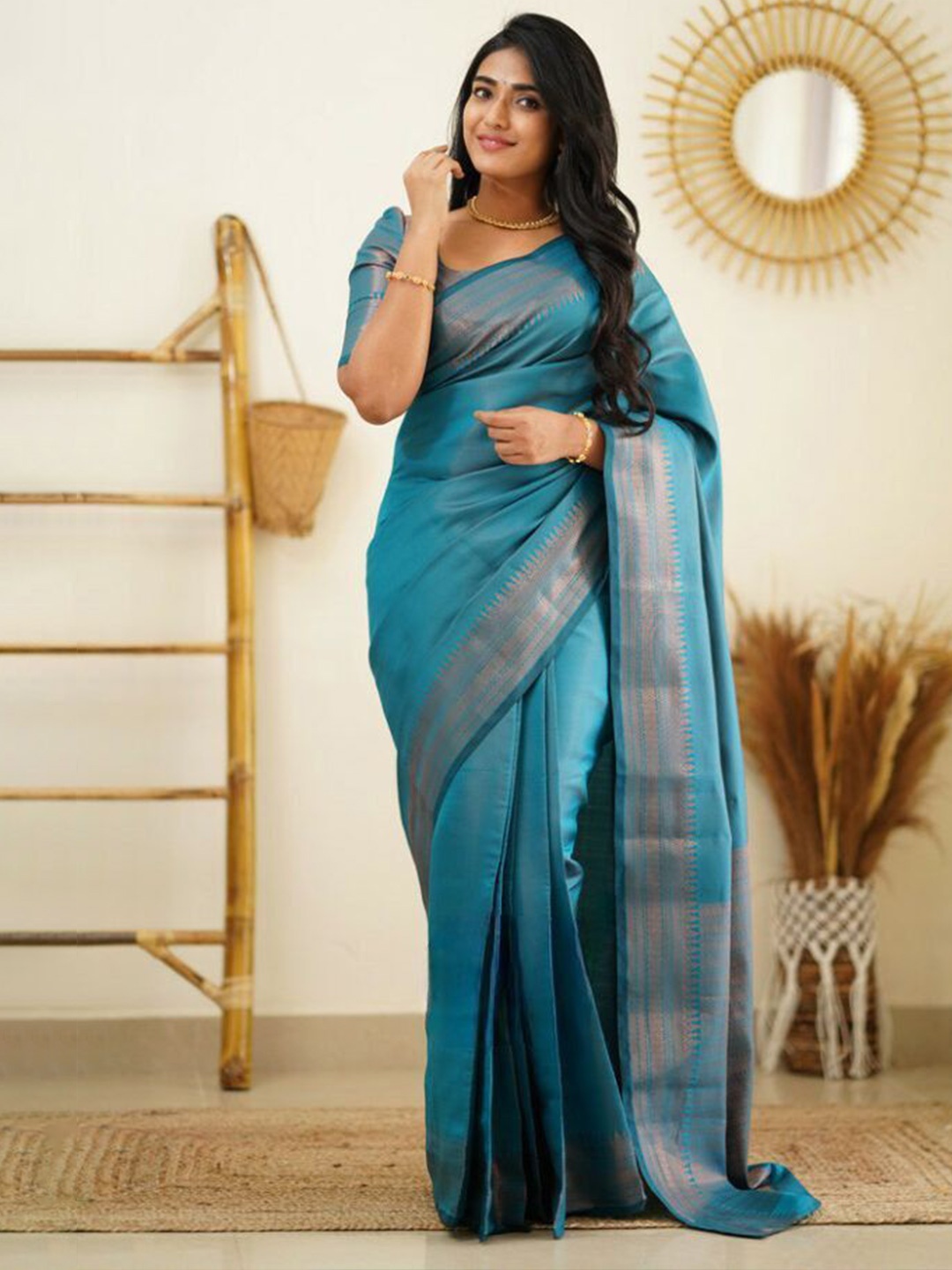 

Fashion Ritmo Woven Design Zari Pure Silk Saree, Blue