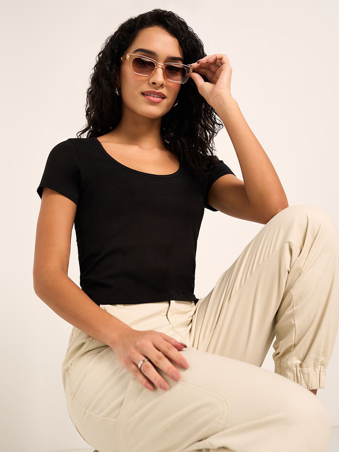

People Women Fitted Crop Top, Black