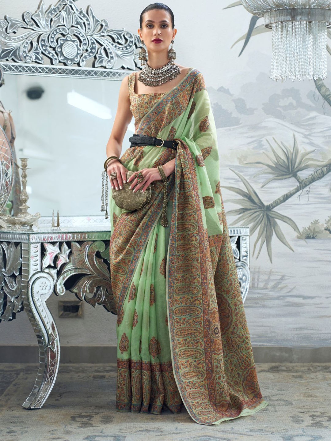 

ODETTE Green Silk Blend Woven Saree With Unstitched Blouse for Women