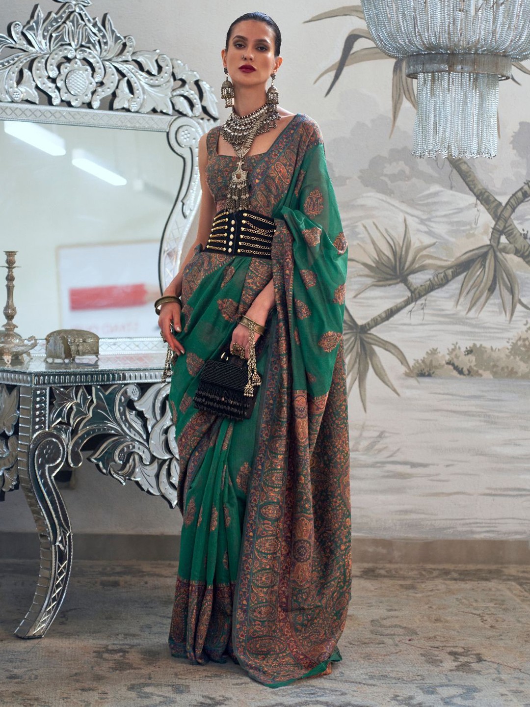 

ODETTE Dark Green Silk Blend Woven Saree With Unstitched Blouse for Women