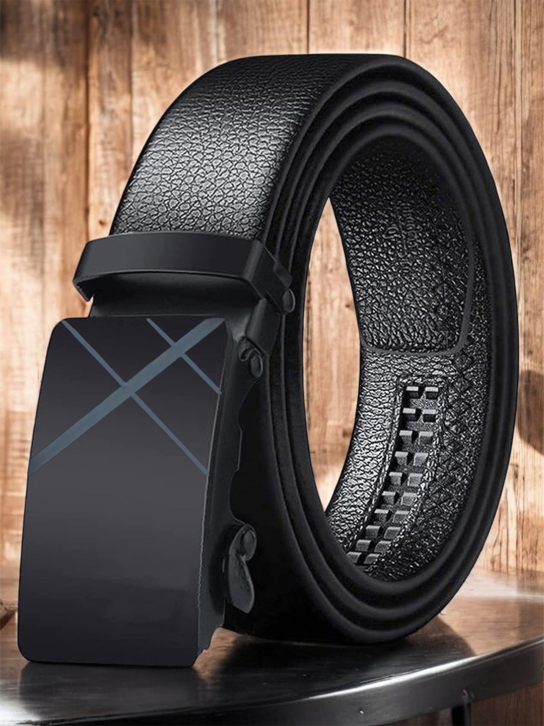 

Provogue Men Vegan Leather Textured Belt, Black