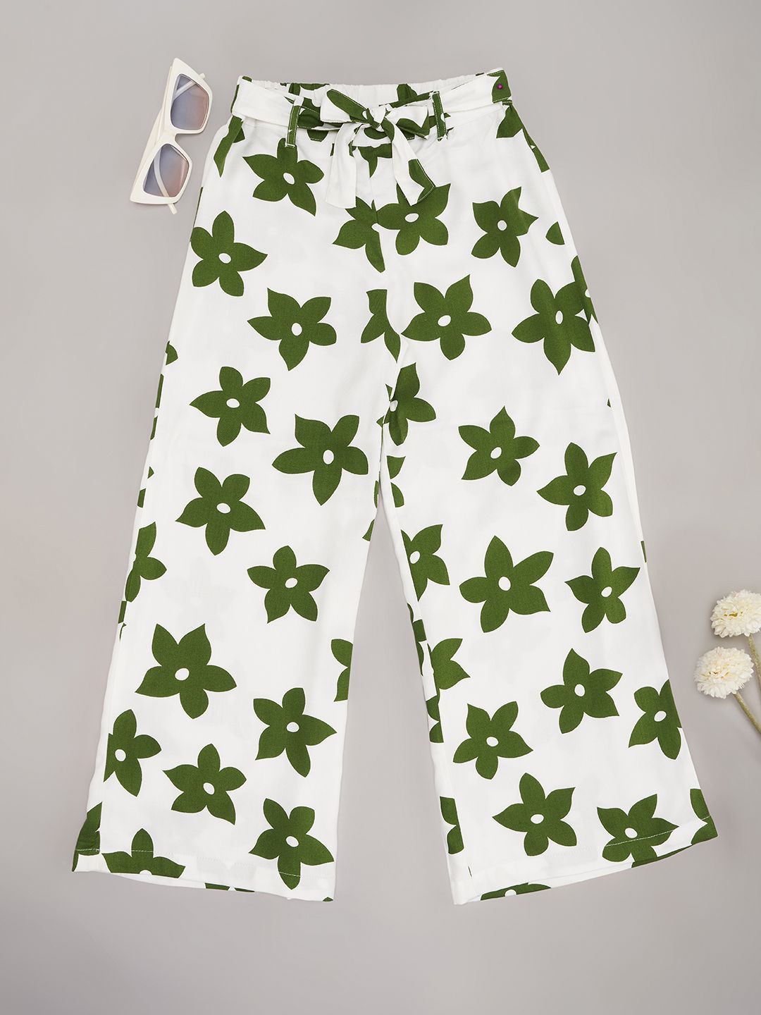 

Pantaloons Junior Girls Floral Printed Flared Fit Wide Leg Trousers, White