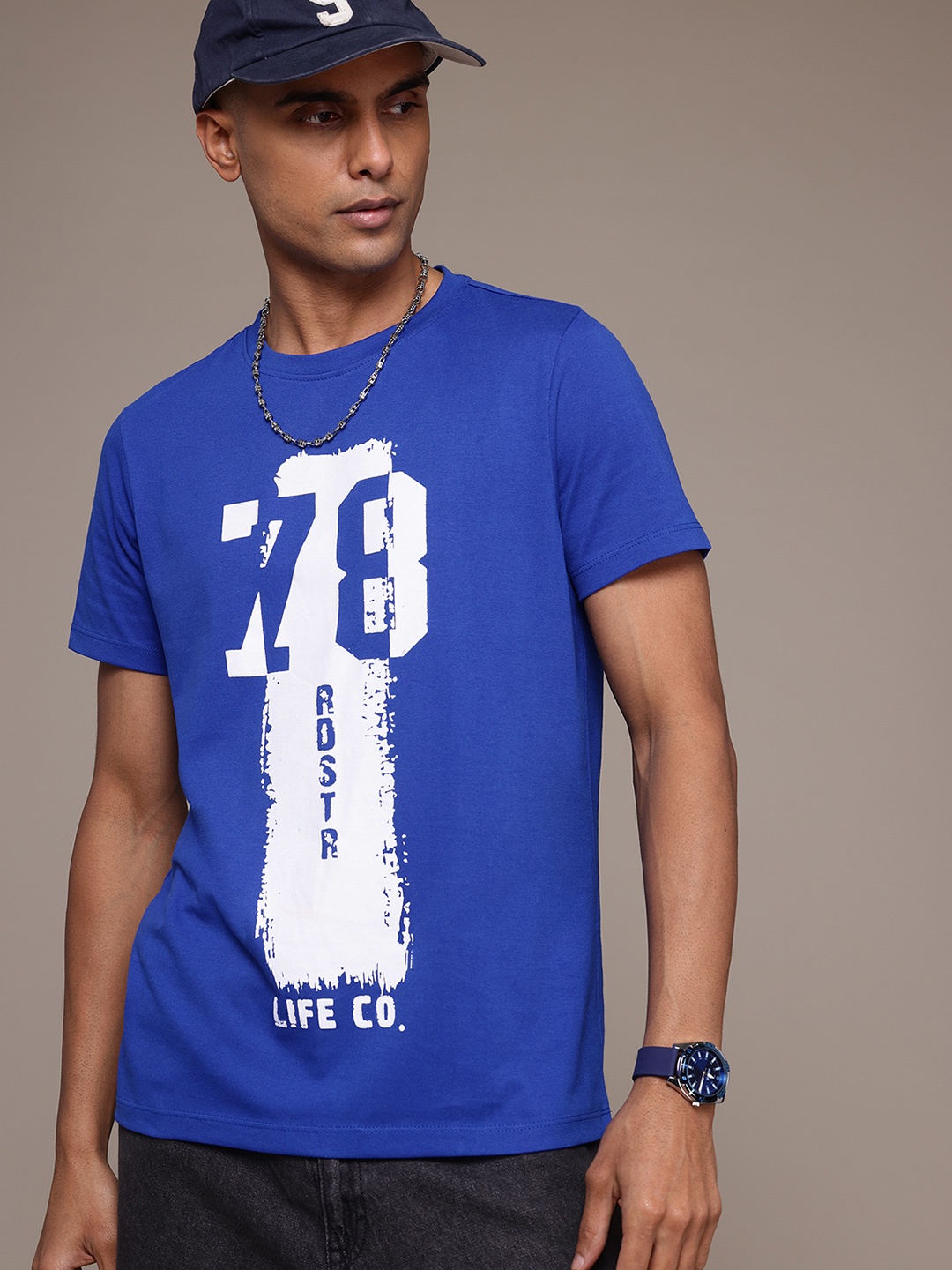

The Roadster Lifestyle Co. Men Printed T-shirt, Blue