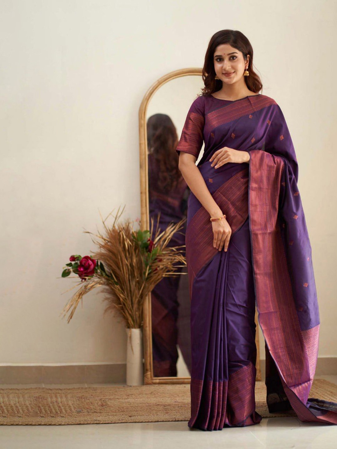 

Fashion Ritmo Ethnic Motifs Zari Pure Silk Saree, Purple