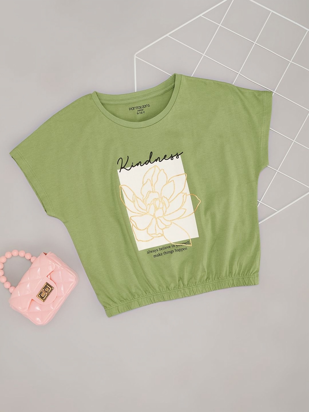 

Pantaloons Junior Girls Typography Printed Pure Cotton T-shirt, Olive