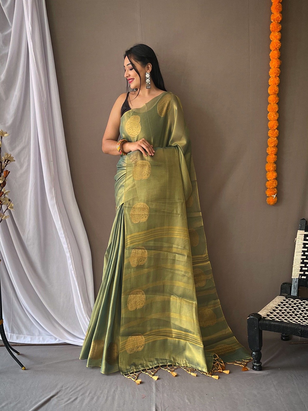 

LeeliPeeri Designer Ethnic Motifs Zari Silk Blend Saree, Teal