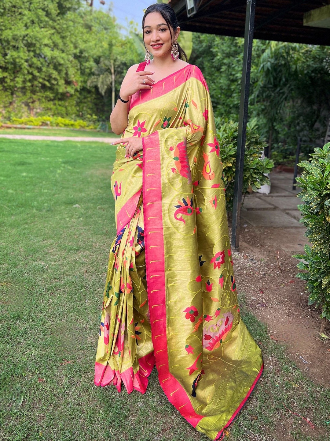 

LeeliPeeri Designer Woven Design Zari Paithani Saree, Lime green