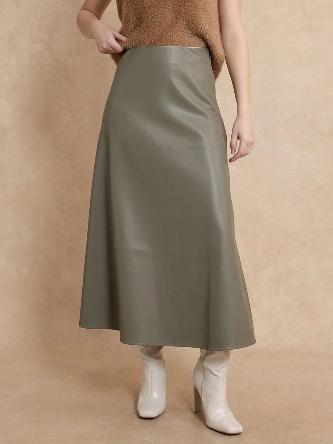 

RAREISM Women Serdo Primary olive Skirts