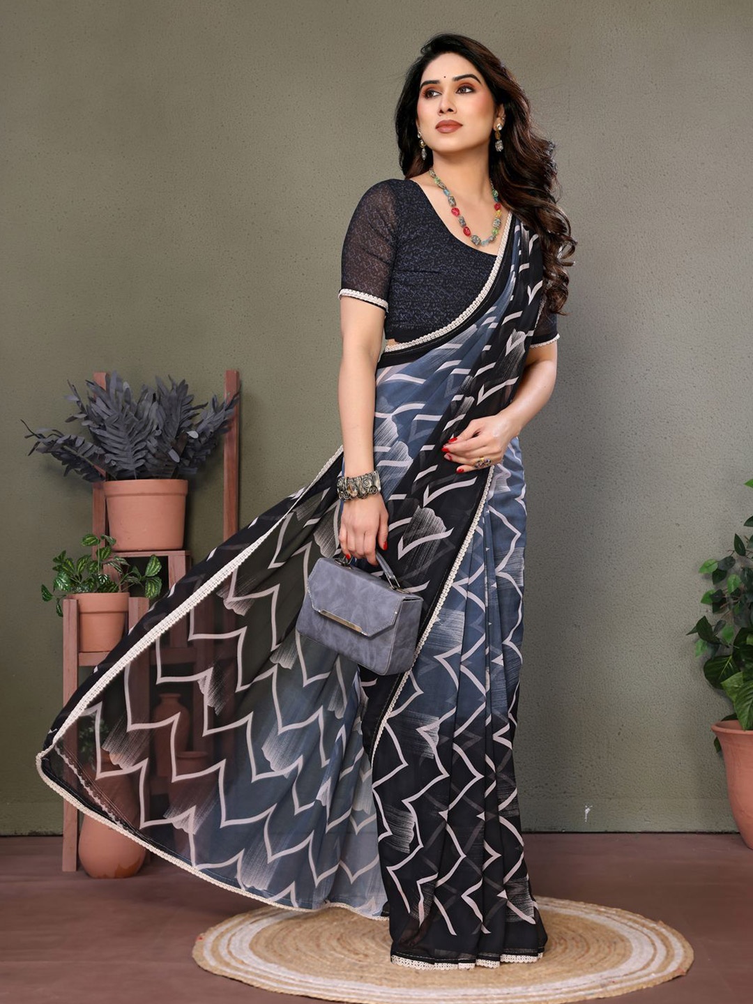 

KALINI Geometric Printed Pure Georgette Saree, Grey