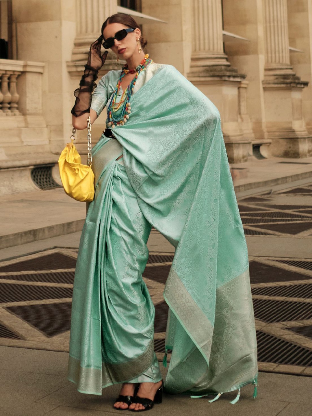 

ODETTE Sea Green Silk Blend Woven Saree With Unstitched Blouse For Women