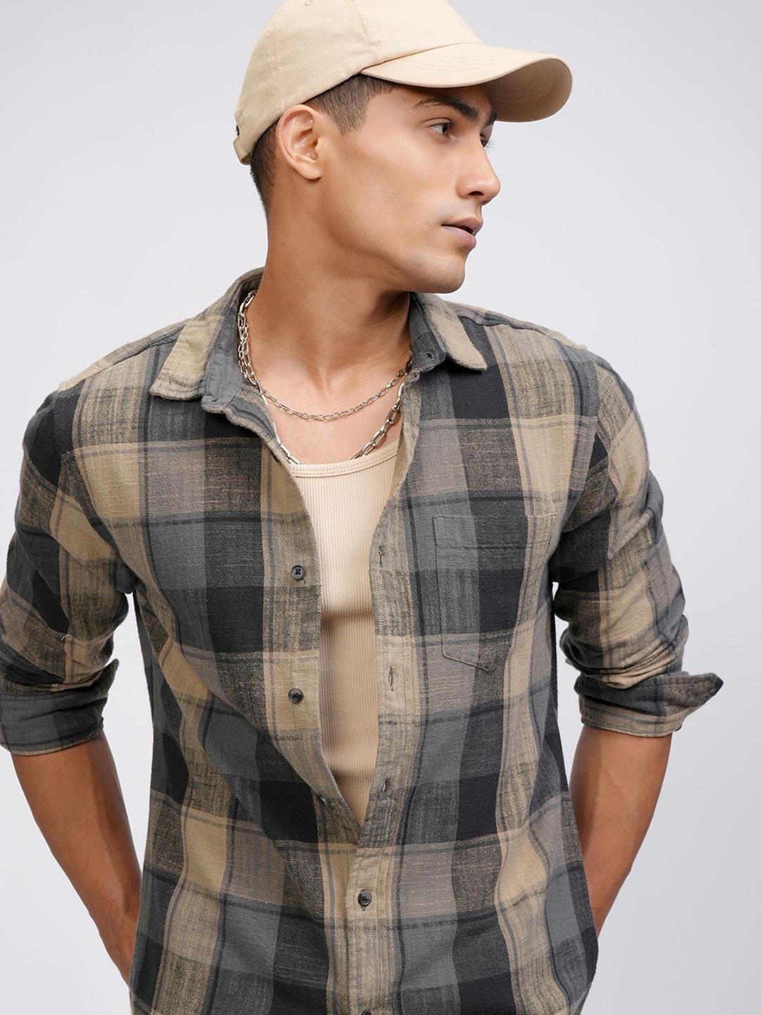 

HIGHLANDER Men Checked Slim Fit Casual shirt, Beige