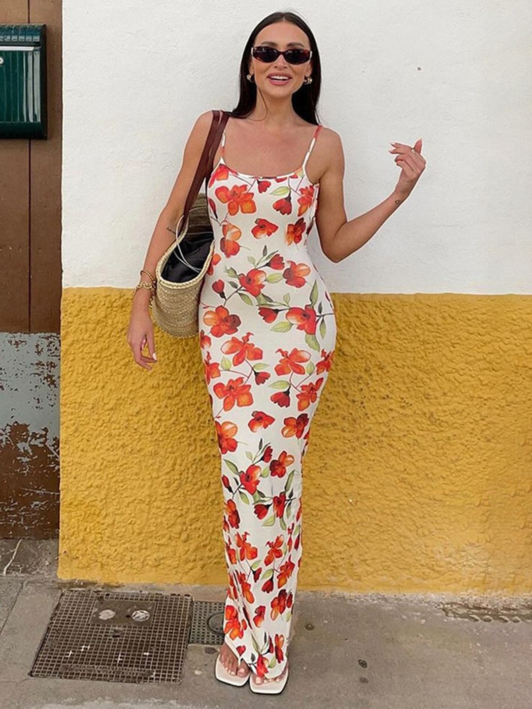 

LULU & SKY Women Floral Printed Maxi Dress, White