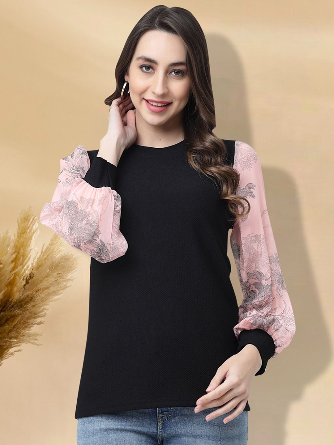 

MISS AYSE Floral Printed Top, Black
