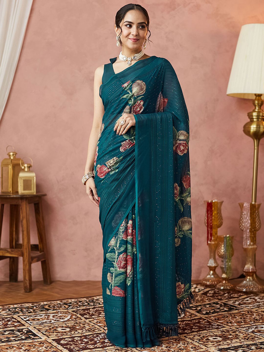 

Satrani Floral Embellished Sequinned Pure Georgette Saree, Teal