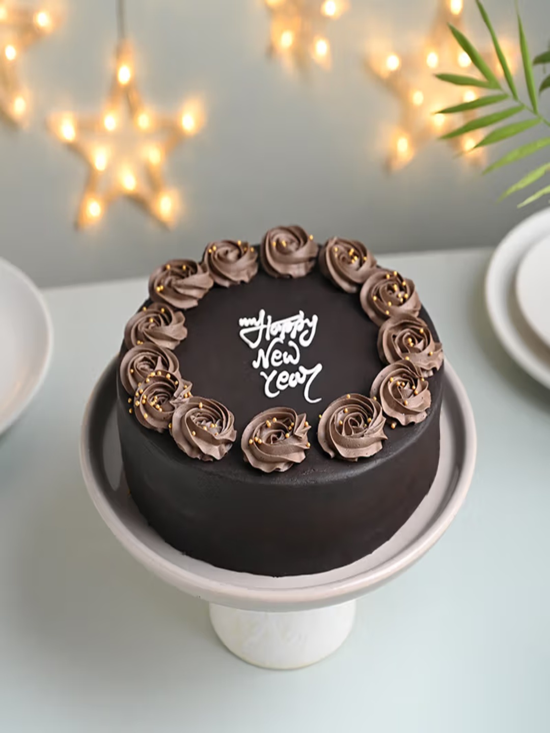 

Floweraura New Year Chocolate Flavour Eggless Round Cake 2Kg, Brown