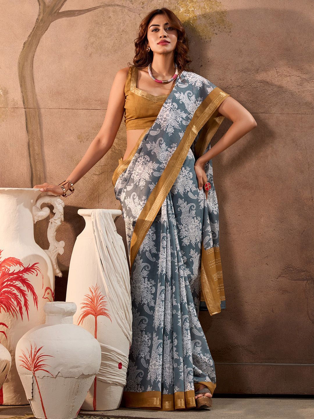 

Anouk Ethnic Motifs Printed Zari Saree, Grey