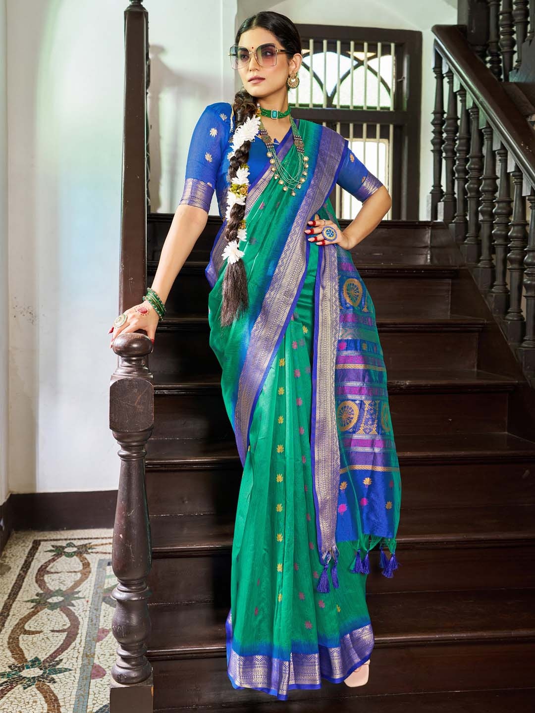 

Mitera Ethnic Motifs Woven Design Banarasi Saree, Green