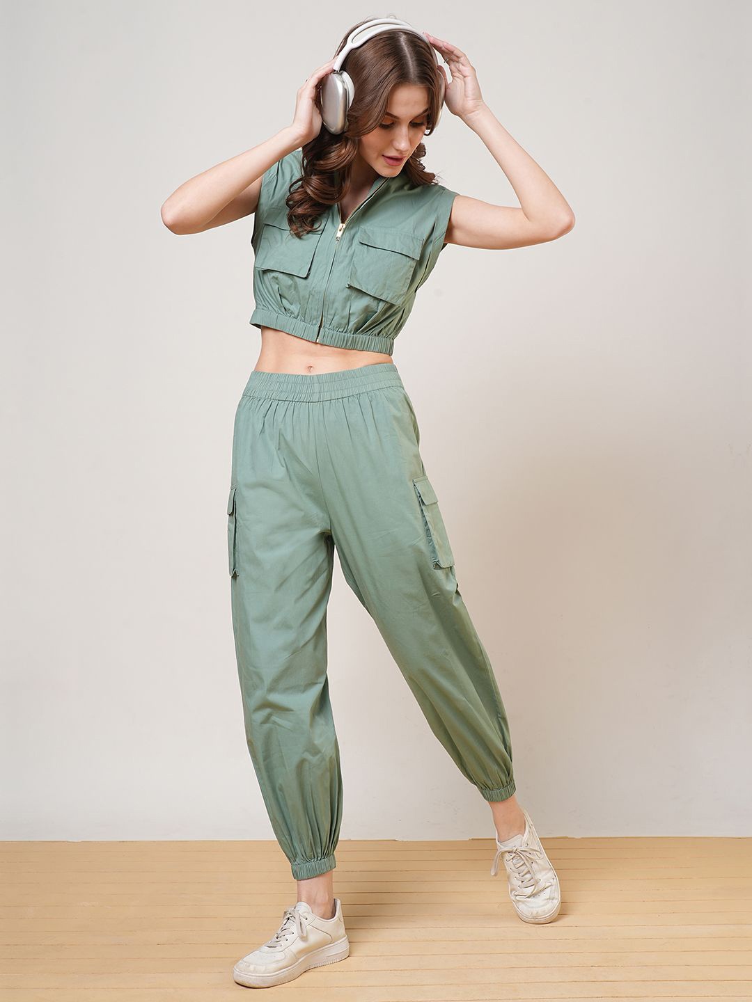 

Globus Wanderlust Pure Cotton Top With Joggers Co-Ords, Green