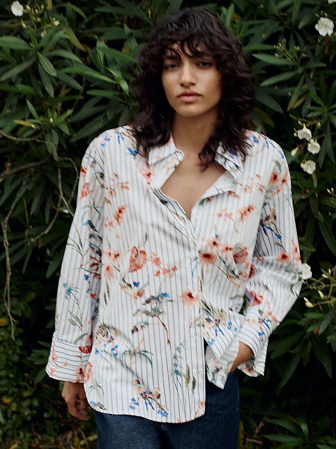 

LULU & SKY Women Spread Collar Floral Printed Casual Shirt, White