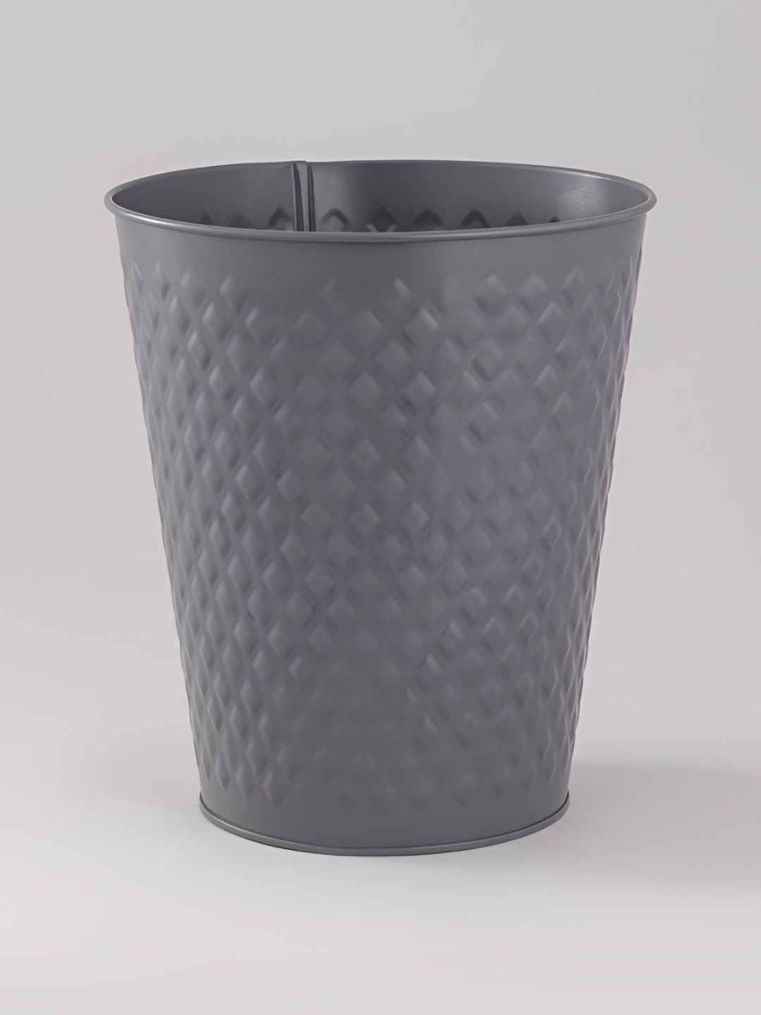 

Indecrafts Grey Textured Stainless Steel Open Trash Bin-3.41 L