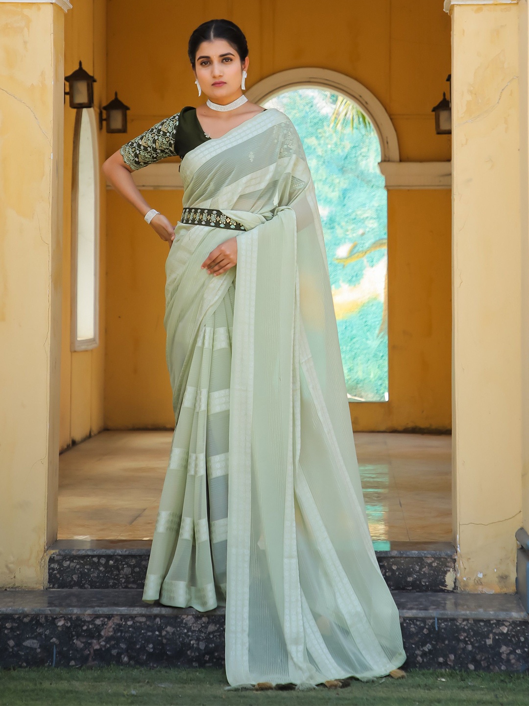 

K 5 Fashion Striped Pure Georgette Saree, Green