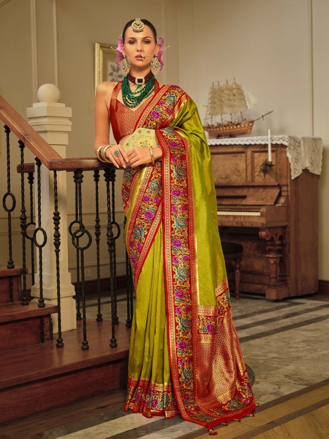 

MAHALASA Ethnic Motifs Zari Pure Silk Banarasi Saree, Green