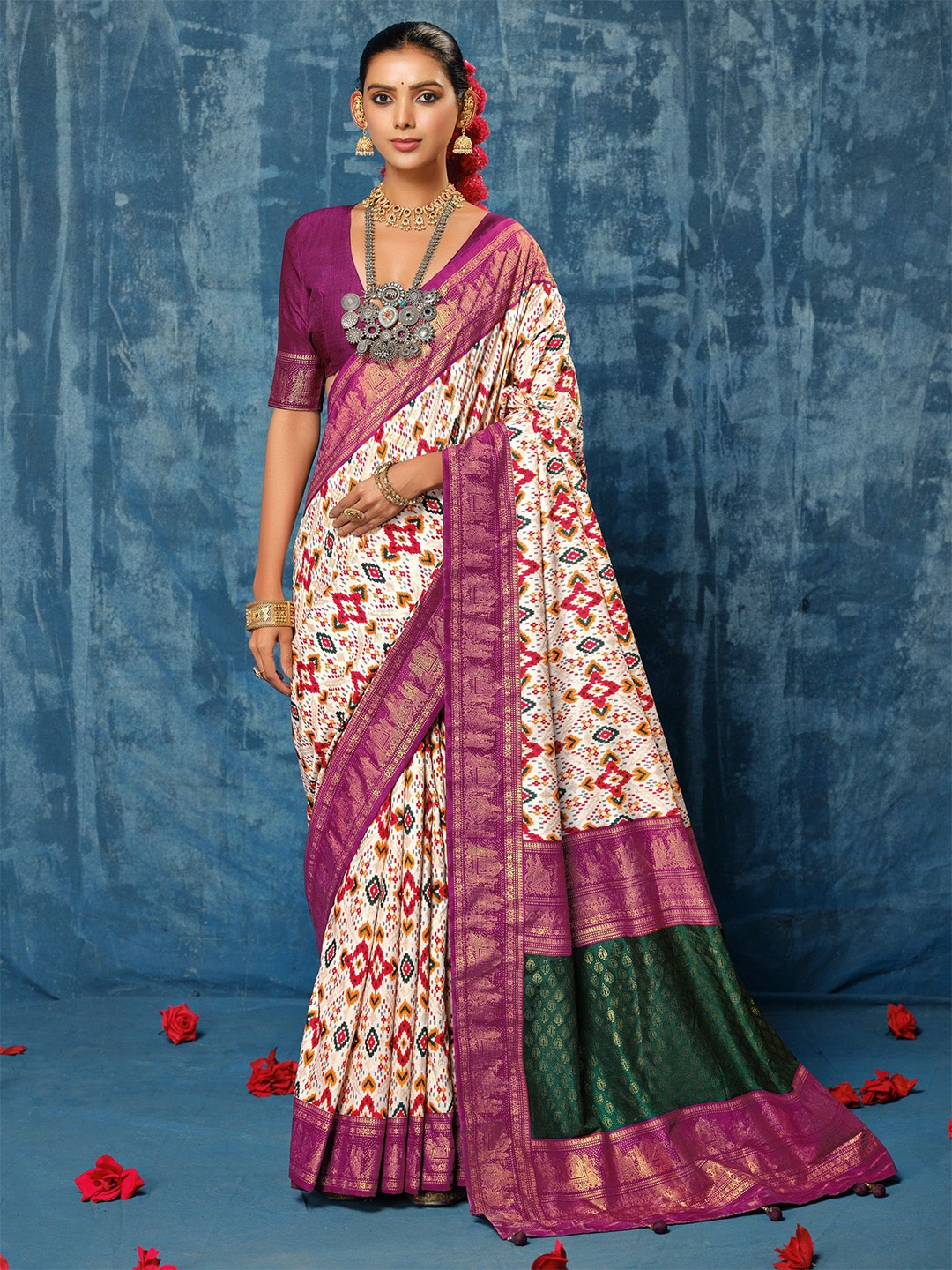 

House of Pataudi Patola Printed Saree, Cream