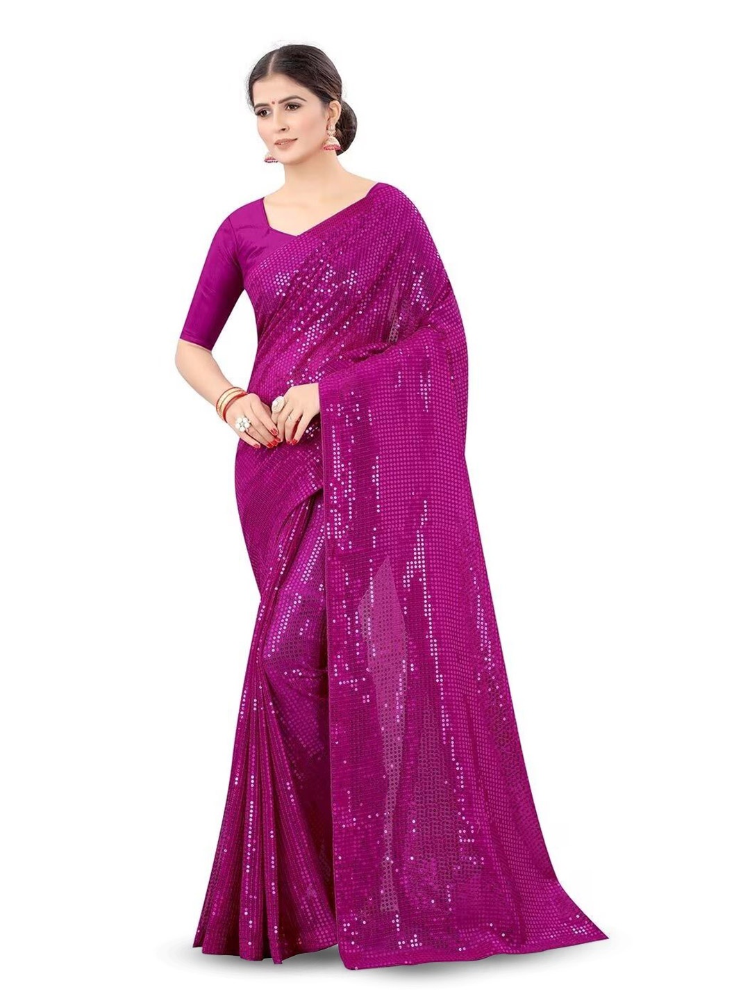 

SAADHVI Embellished Sequinned Saree, Magenta