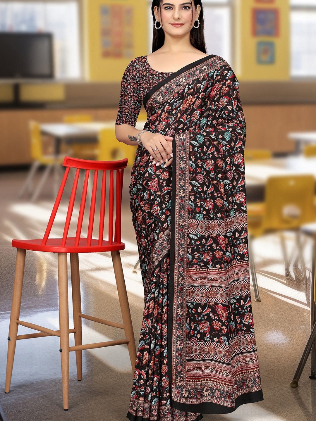 

K 5 Fashion Ethnic Motifs Printed Pure Crepe Saree, Black