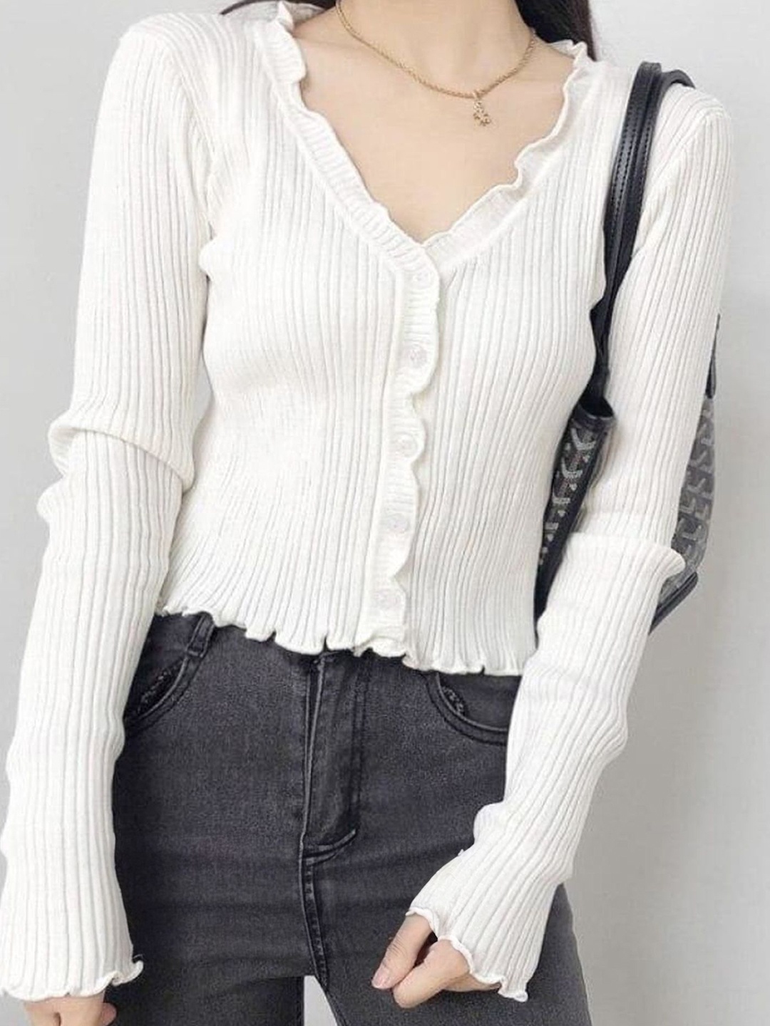 

LULU & SKY Women Vertical Striped V-Neck Long Sleeves Shirt Style Top, White