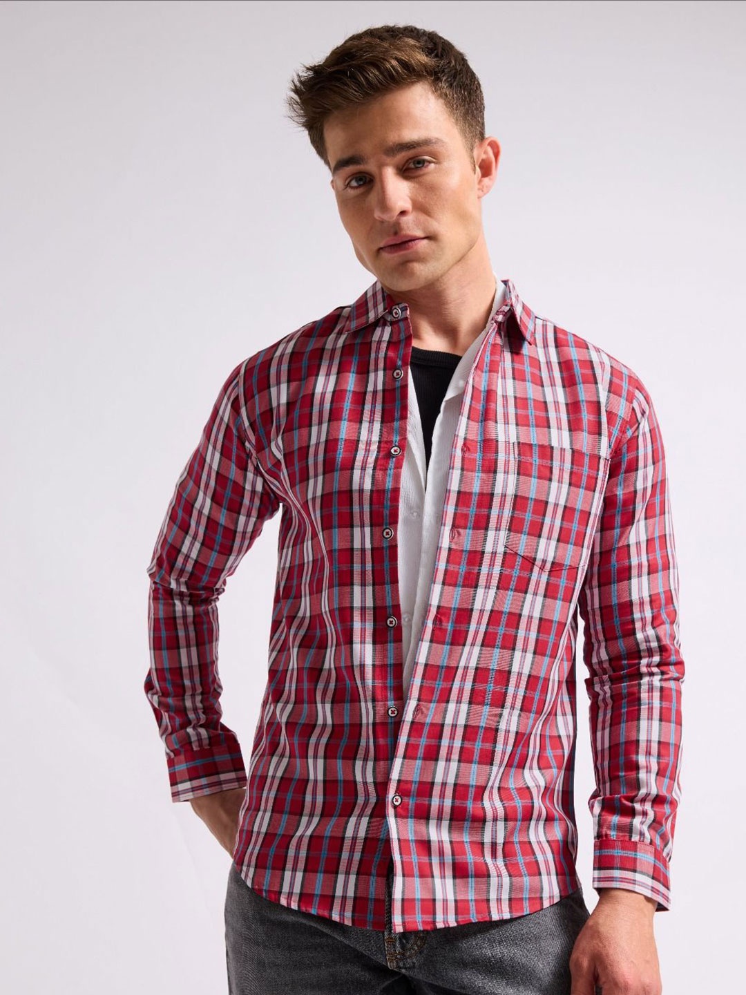 

MISCHIEF MONKEY Men Classic Tailored Fit Spread Collar Tartan Checked Cotton Casual Shirt, Red