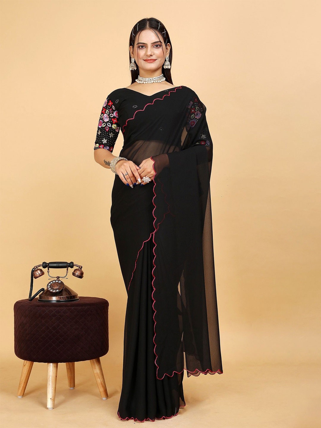 

K 5 Fashion Pure Georgette Saree, Black