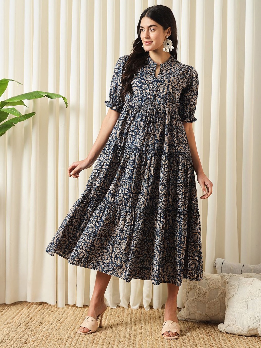 

Jaitpuriya Women Floral Print Puff Sleeve Formal Fit & Flare Dress, Blue