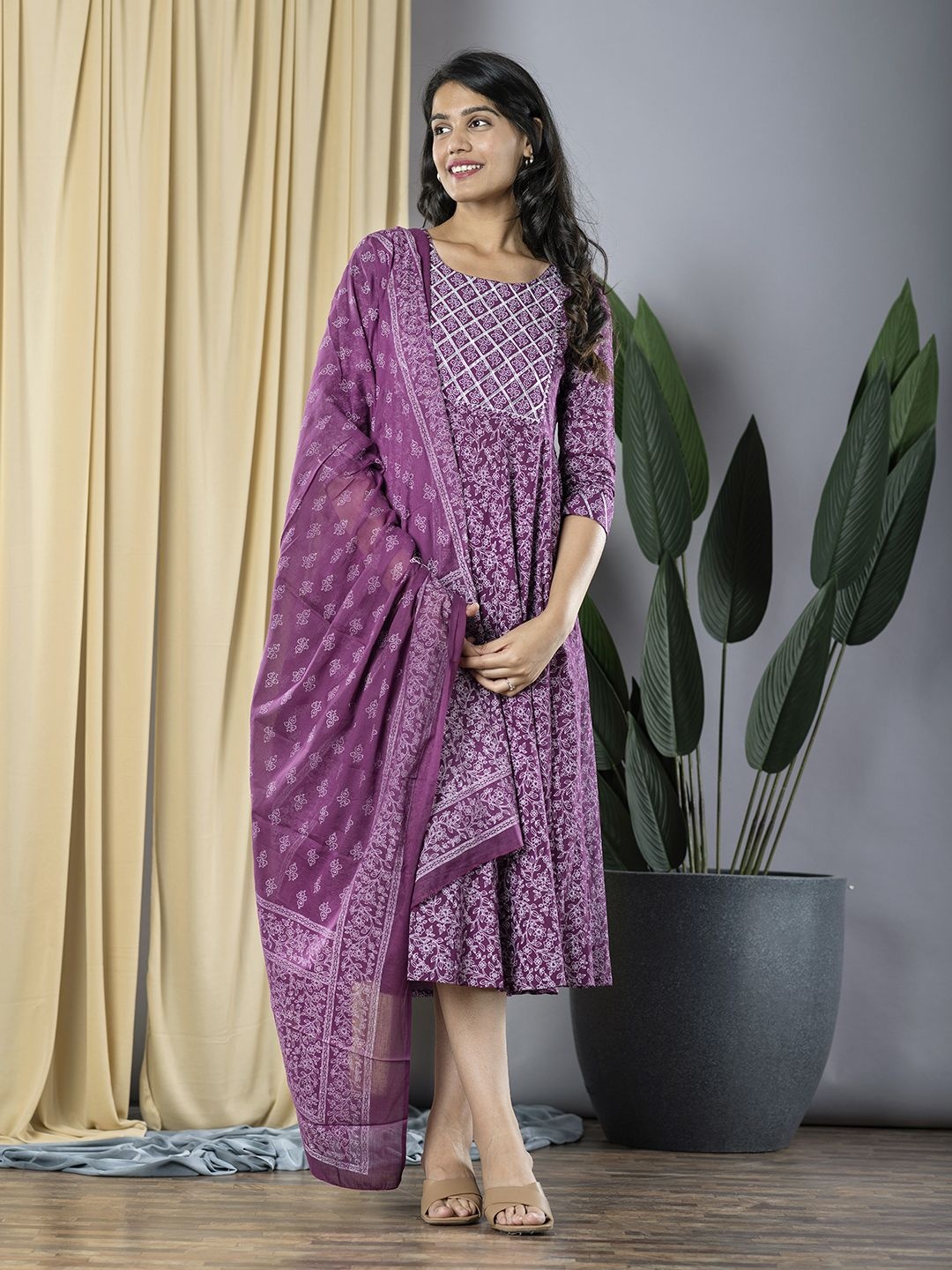 

Jaitpuriya Cotton Printed Fit & Flare Midi Gotta Patti Dress With Dupatta, Purple