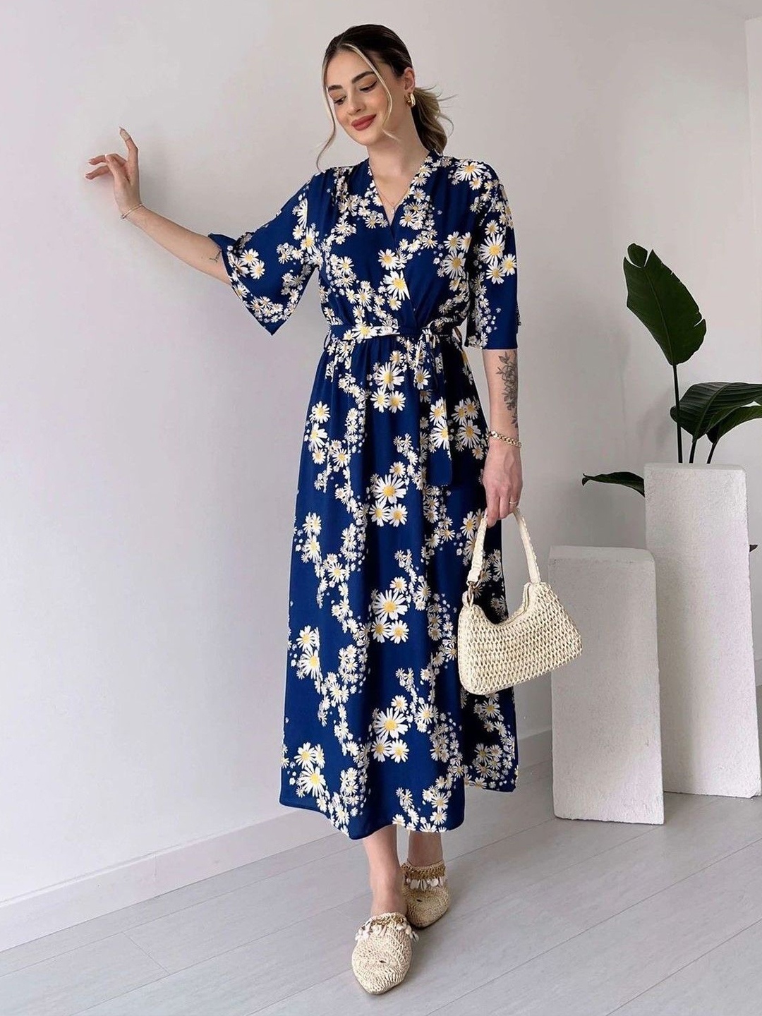 

DMPRSN ATTIRE Women Cotton Floral Printed Wrap Midi Dress, Blue